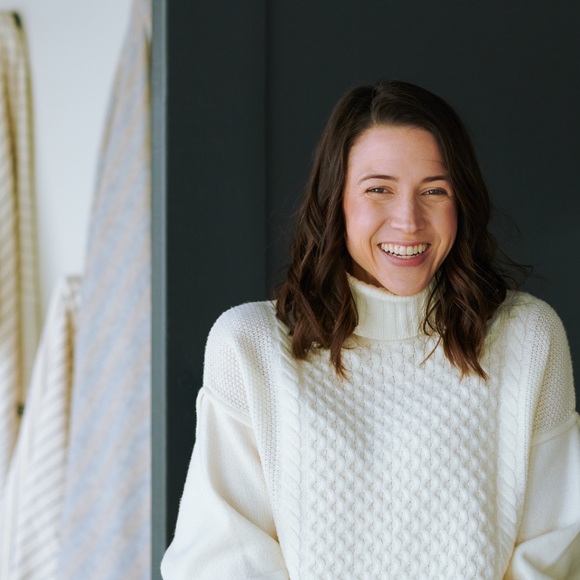 Meet your Posher, Ellen - Picture 1 of 1